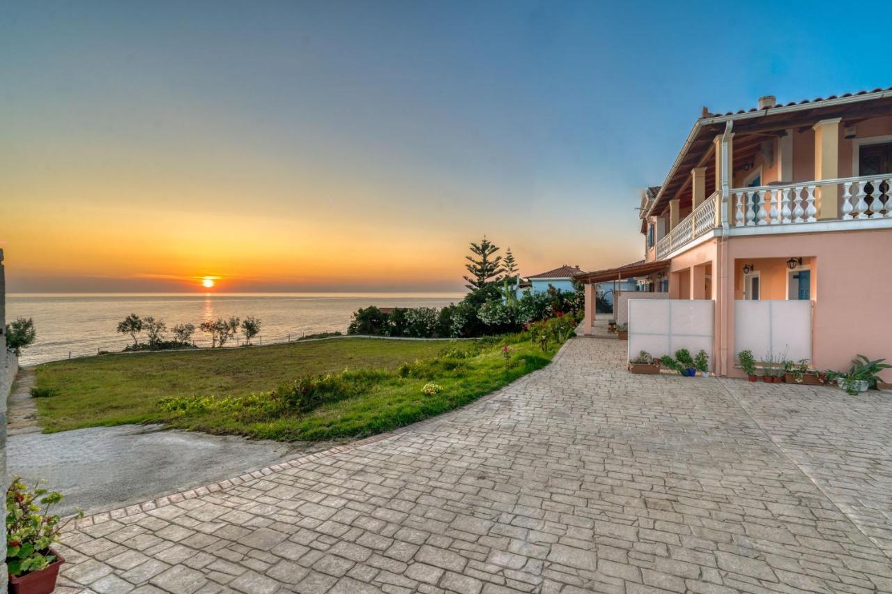 St. Harry'S Windmill Apartamento Makris Gialos  Exterior foto