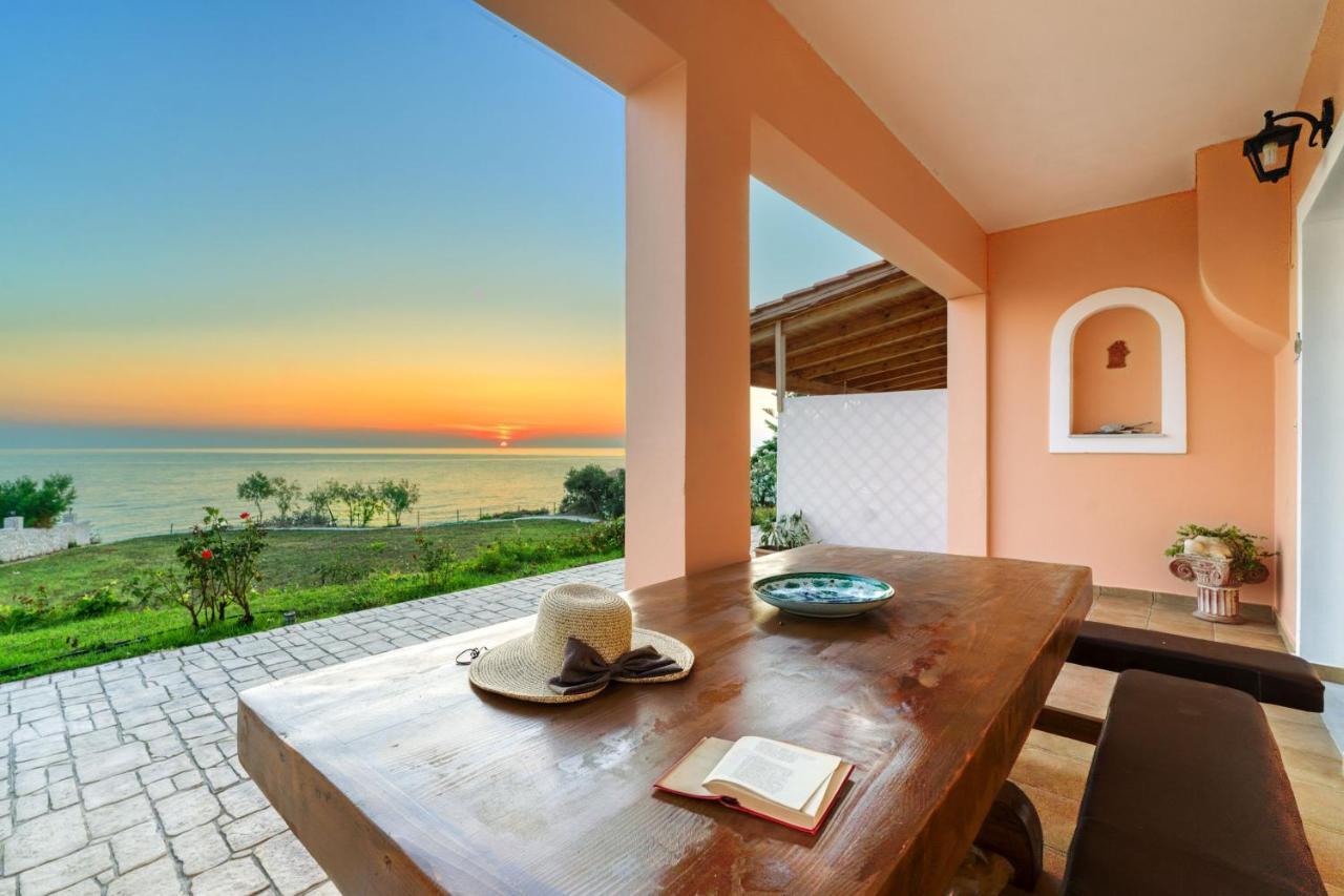 St. Harry'S Windmill Apartamento Makris Gialos  Exterior foto